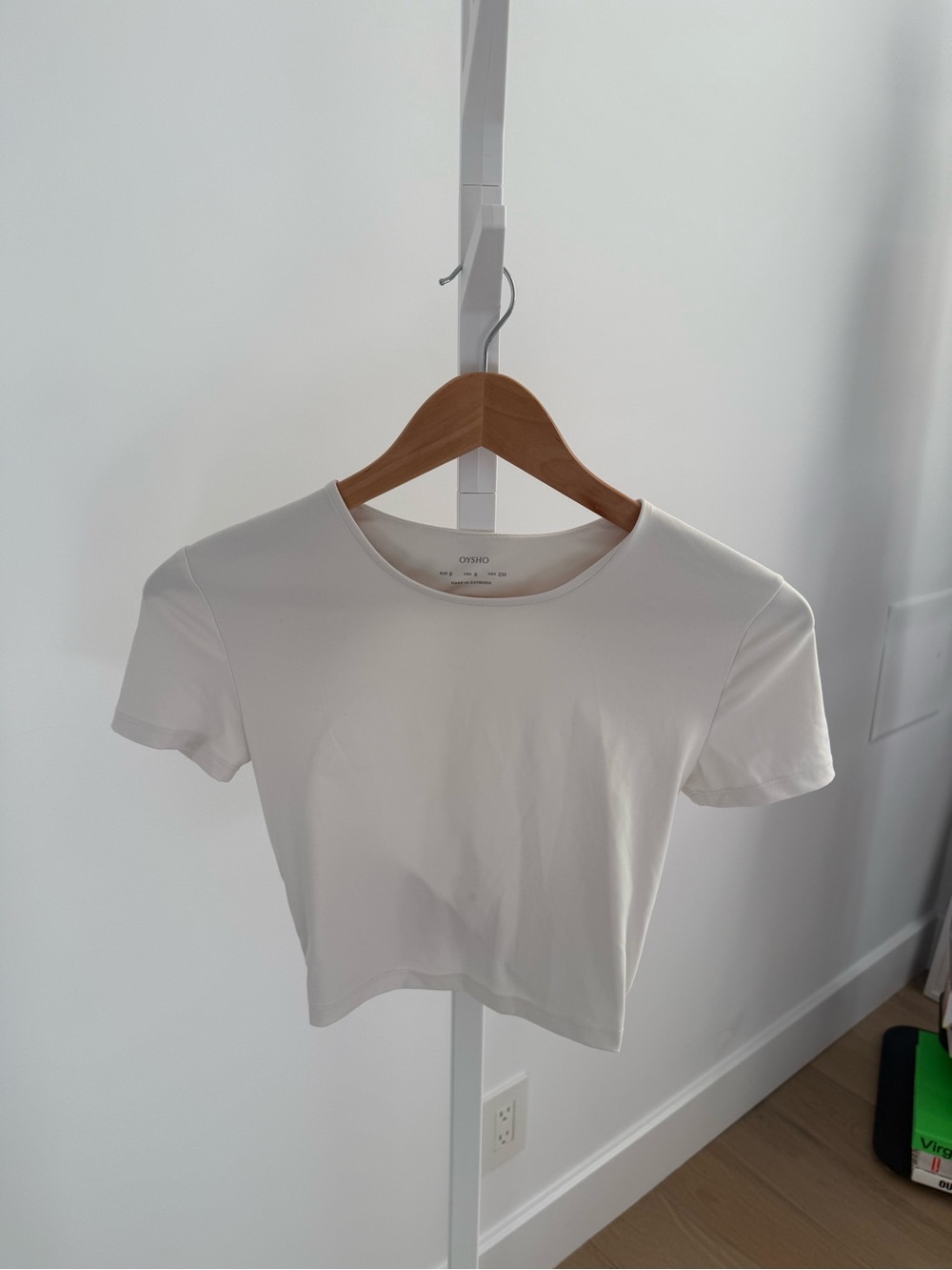 Oysho White Crewneck Crop Tee